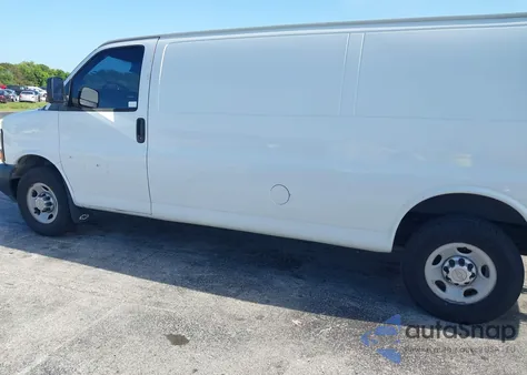 2013 Chevrolet Express 2500 Work Van from USA, damaged, VIN 1GCWGGBA2D1151653